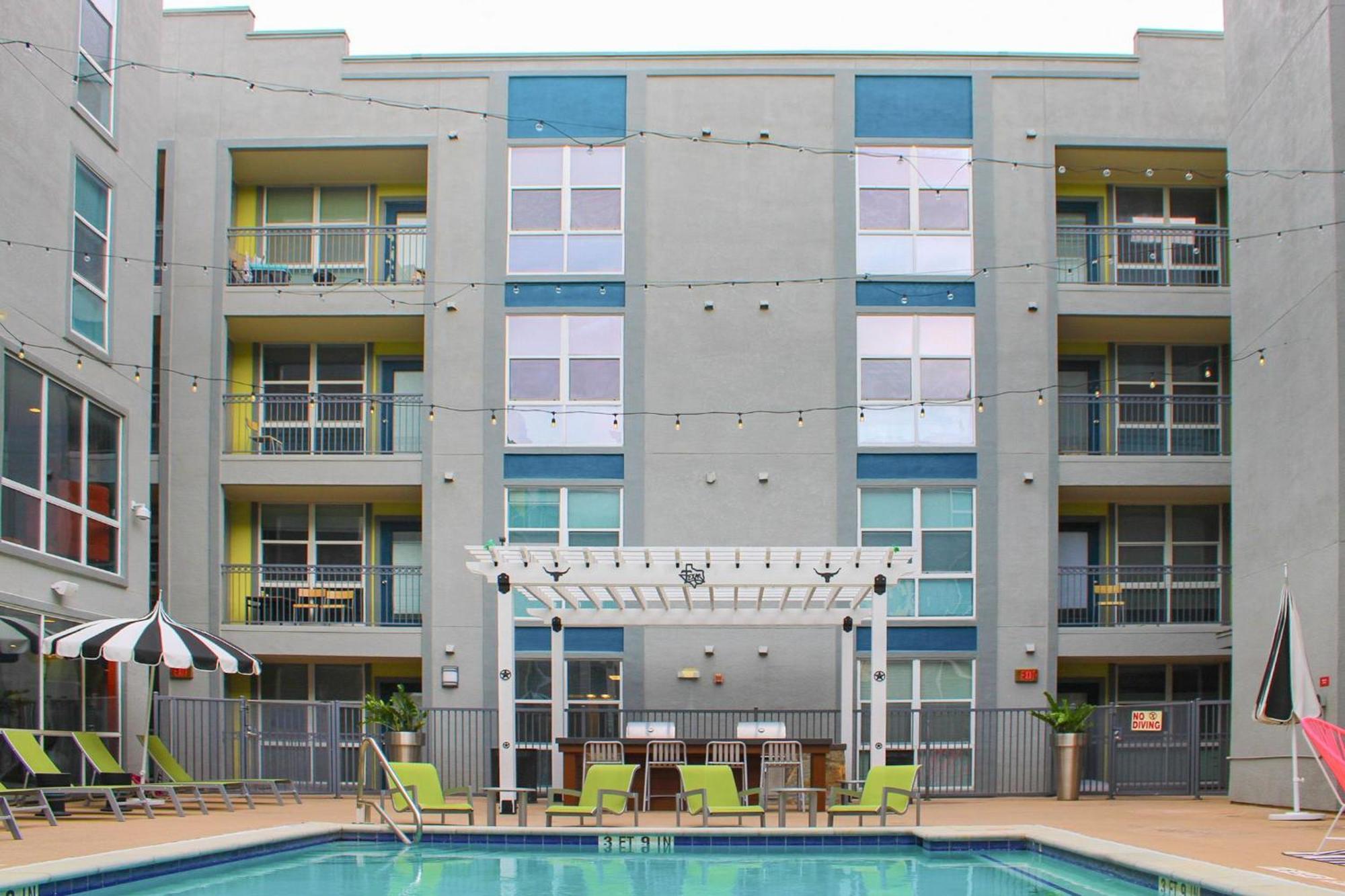 Upstay - 4 Bedroom Condo W Pool Gym Game & Bbq Austin Luaran gambar